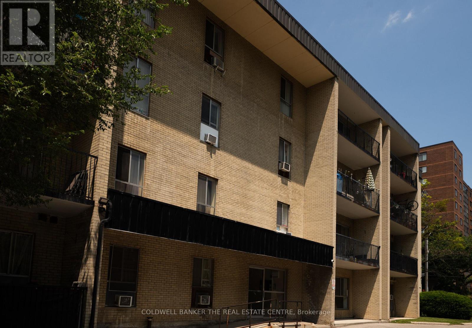 404 - 1690 Victoria Park Avenue, Toronto, Ontario  M1R 1R1 - Photo 3 - C13529862