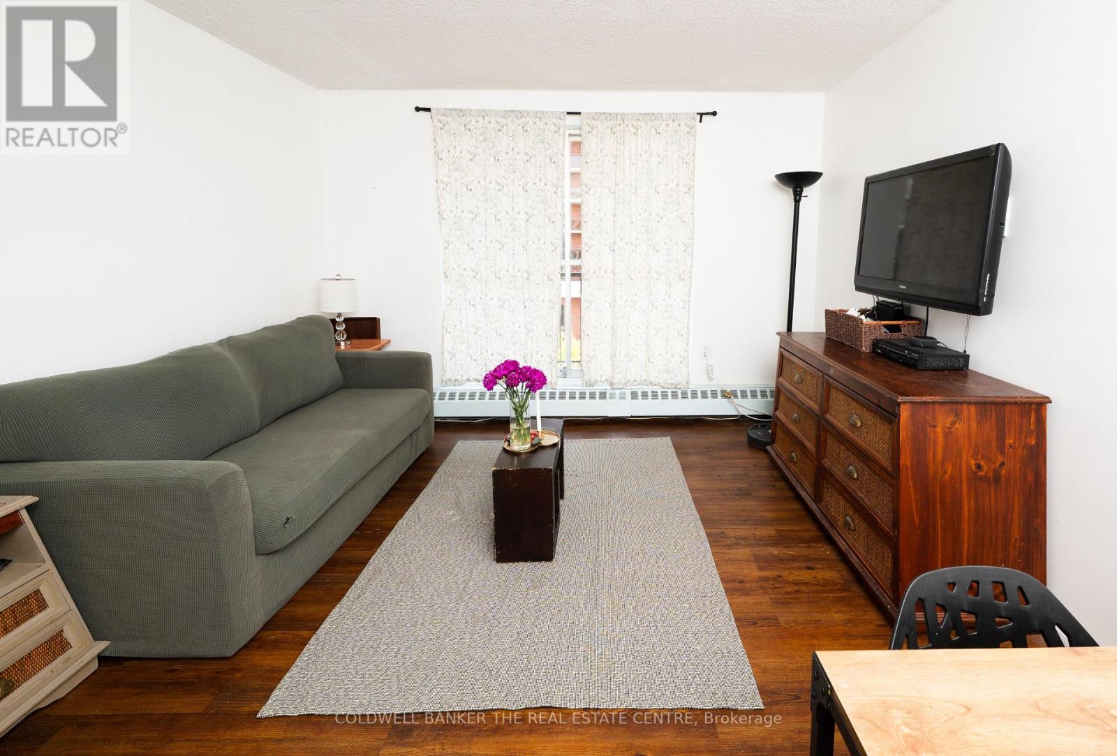 404 - 1690 Victoria Park Avenue, Toronto, Ontario  M1R 1R1 - Photo 8 - C13529862