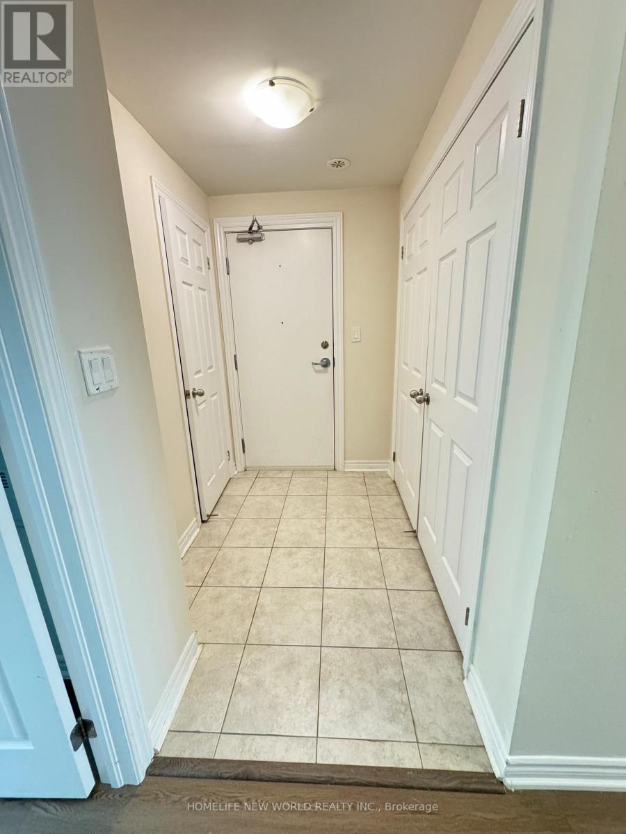 14 - 1 Eaton Park Lane, Toronto (L'amoreaux), Ontario  M1W 0A5 - Photo 14 - E13529896