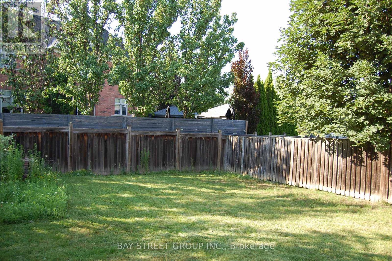 36 Vipond Road, Whitby (Brooklin), Ontario  L1M 2P2 - Photo 17 - E13529920