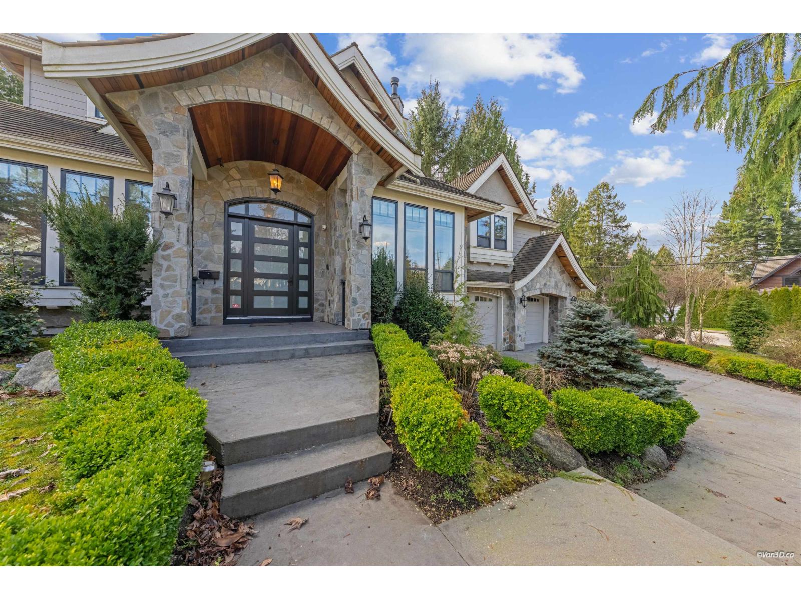 14428 33a Avenue, Surrey, British Columbia  V4P 3R7 - Photo 3 - R3143258