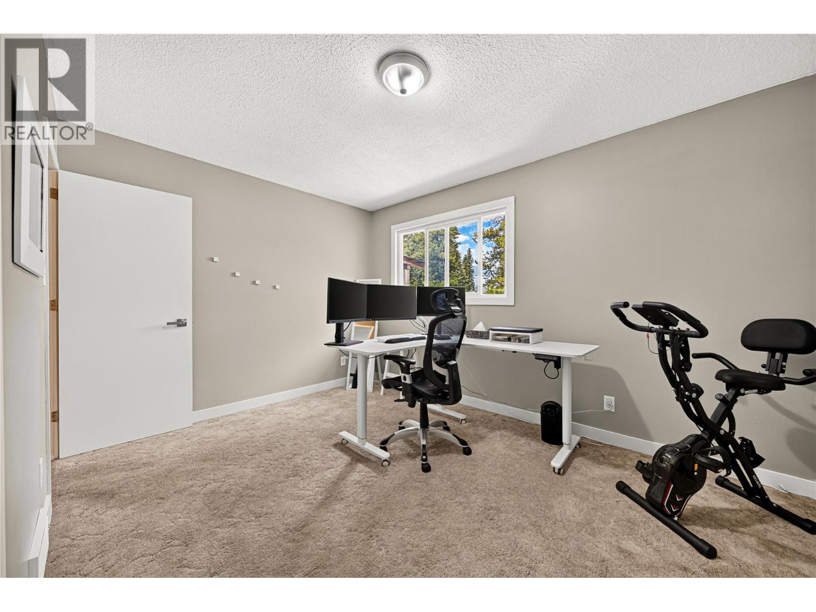 2613 Alpine Drive, Elkford, British Columbia  V0B 1H0 - Photo 25 - 10393225