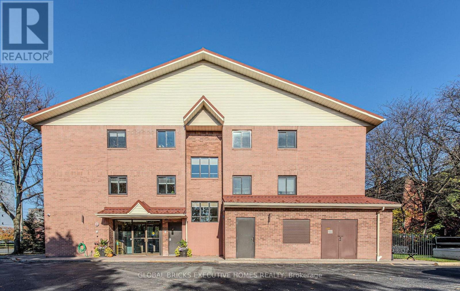 102 - 1275 CORNERBROOK PLACE, mississauga (erindale), Ontario