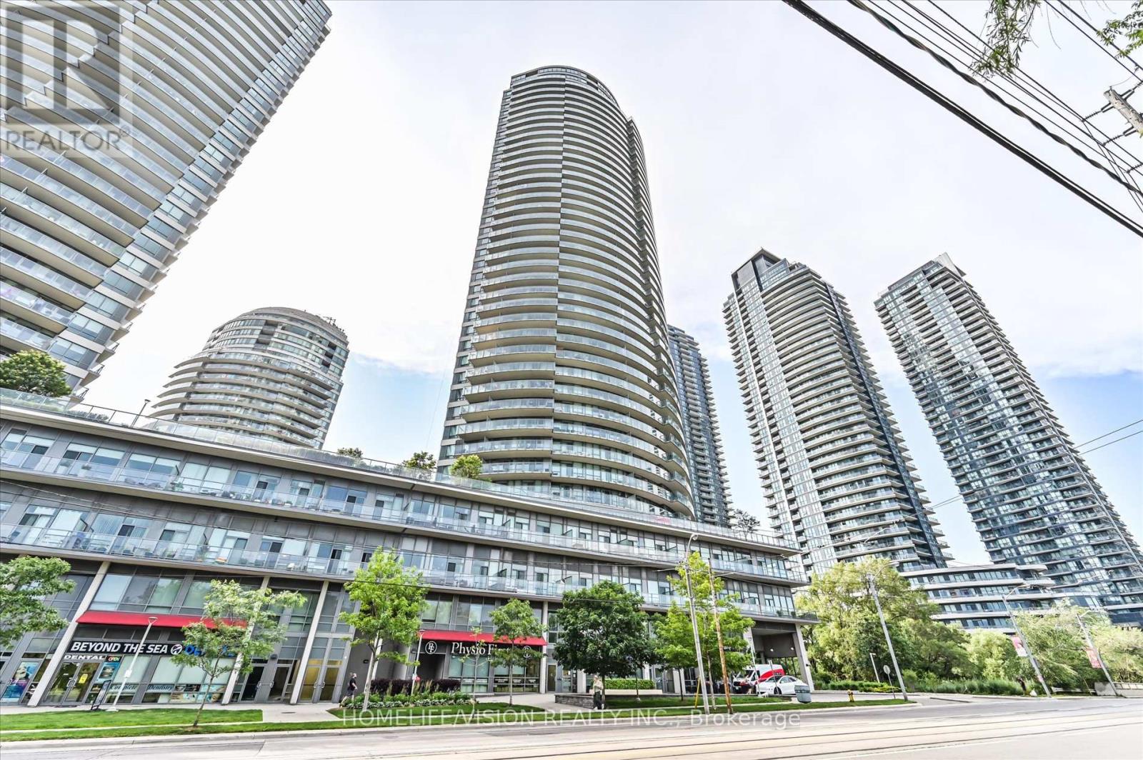 407 - 2230 Lake Shore Boulevard W, Toronto, Ontario  M8V 0B2 - Photo 2 - W13525432