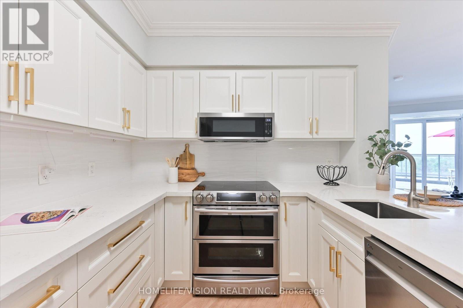 407 - 2230 Lake Shore Boulevard W, Toronto, Ontario  M8V 0B2 - Photo 6 - W13525432