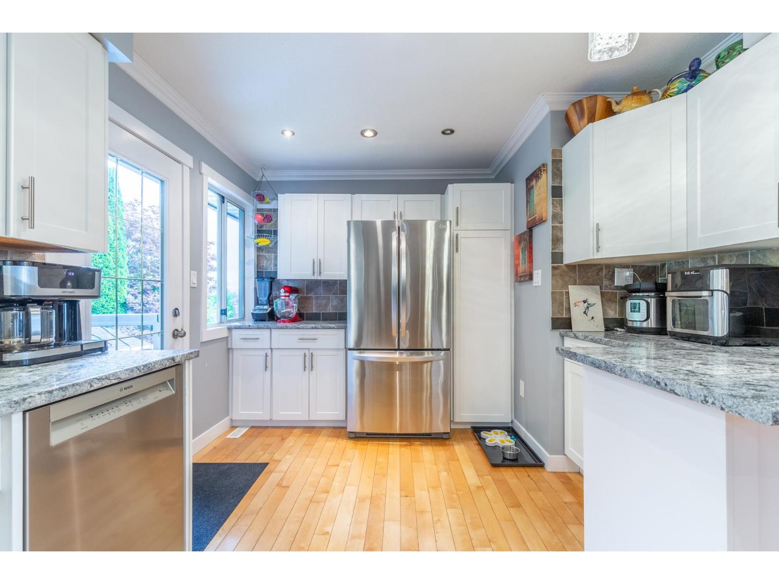 Listing image 14