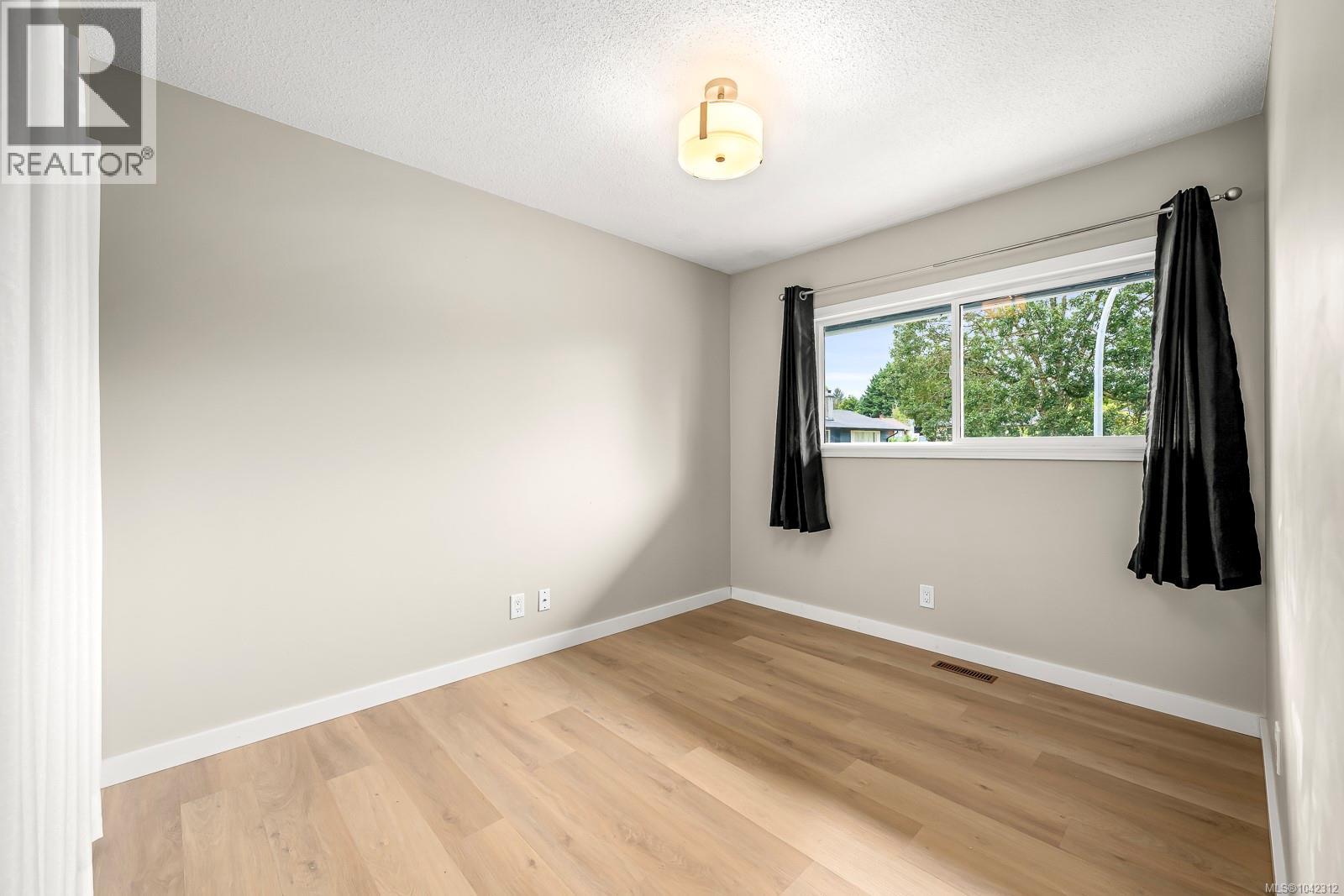 2025 Hemlock Pl, Courtenay, British Columbia  V9N 3B9 - Photo 24 - 1042312