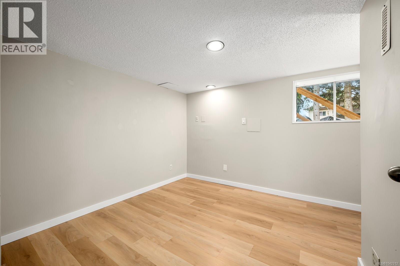 2025 Hemlock Pl, Courtenay, British Columbia  V9N 3B9 - Photo 26 - 1042312