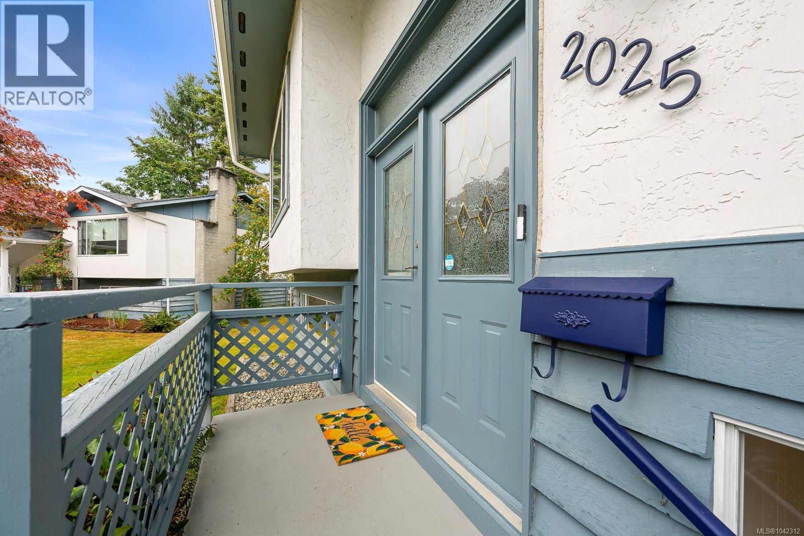 2025 Hemlock Pl, Courtenay, British Columbia  V9N 3B9 - Photo 5 - 1042312