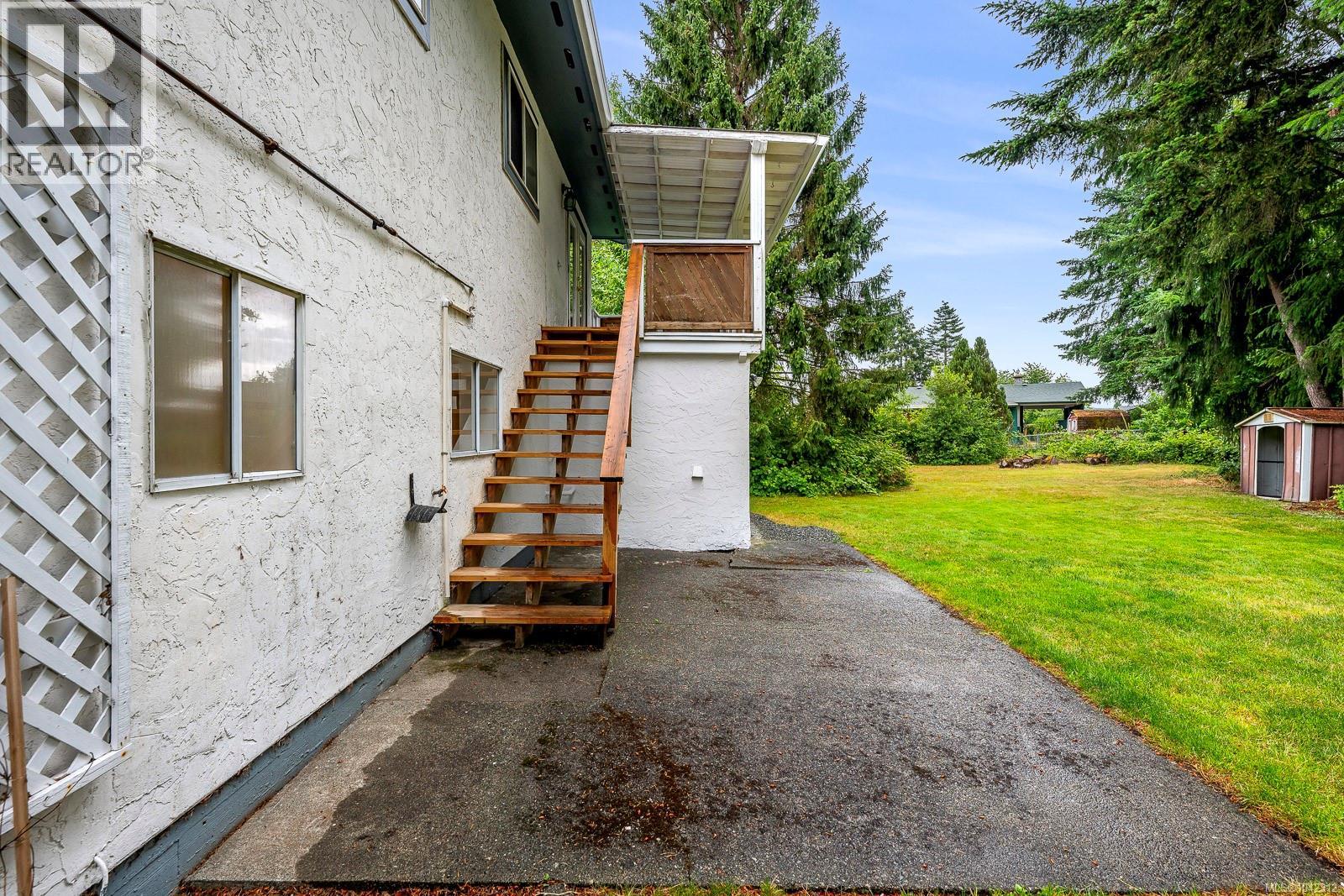 2025 Hemlock Pl, Courtenay, British Columbia  V9N 3B9 - Photo 50 - 1042312