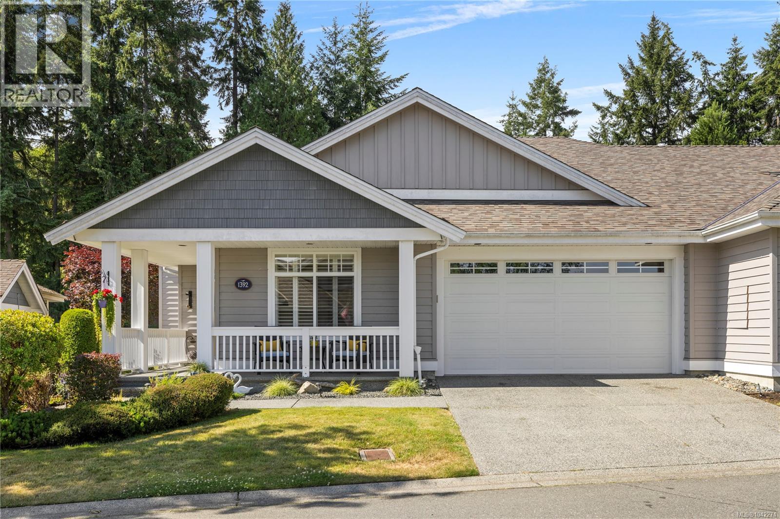 1392 Cape Cod Dr