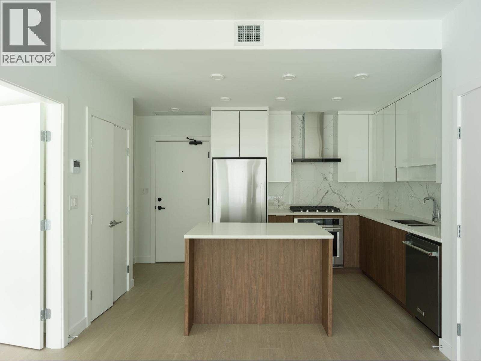 2507 699 WHITING WAY, Coquitlam