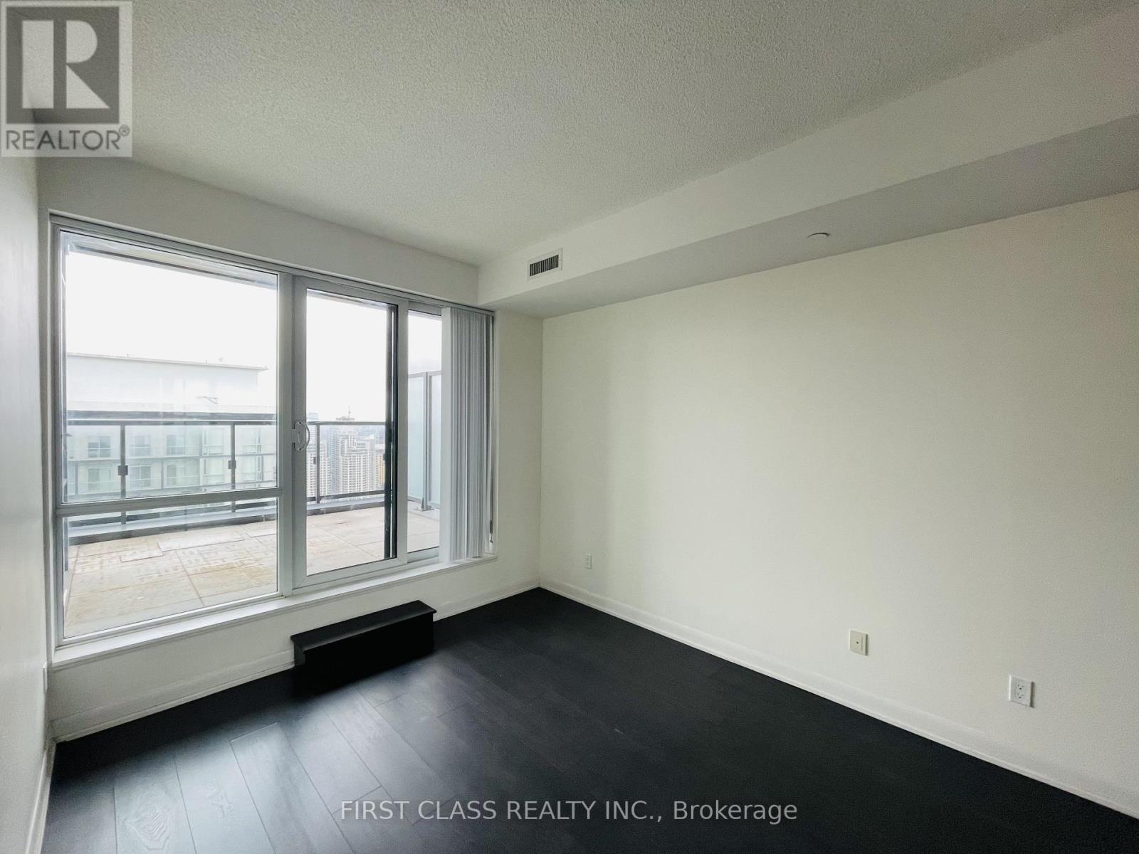 Ph305 - 5168 Yonge Street, Toronto, Ontario M2N 5P6 - Photo 11 - C13529954
