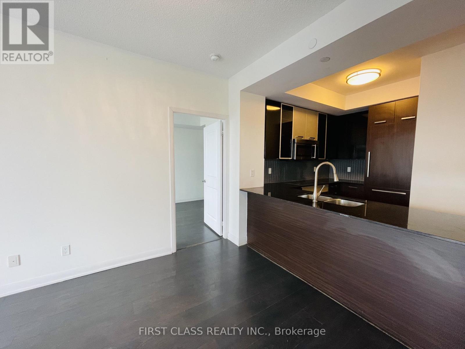 Ph305 - 5168 Yonge Street, Toronto, Ontario M2N 5P6 - Photo 4 - C13529954