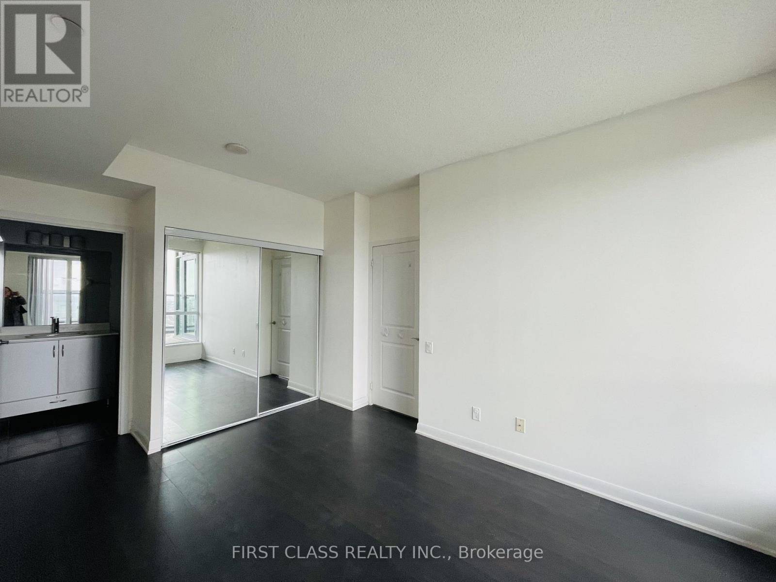 Ph305 - 5168 Yonge Street, Toronto, Ontario M2N 5P6 - Photo 8 - C13529954