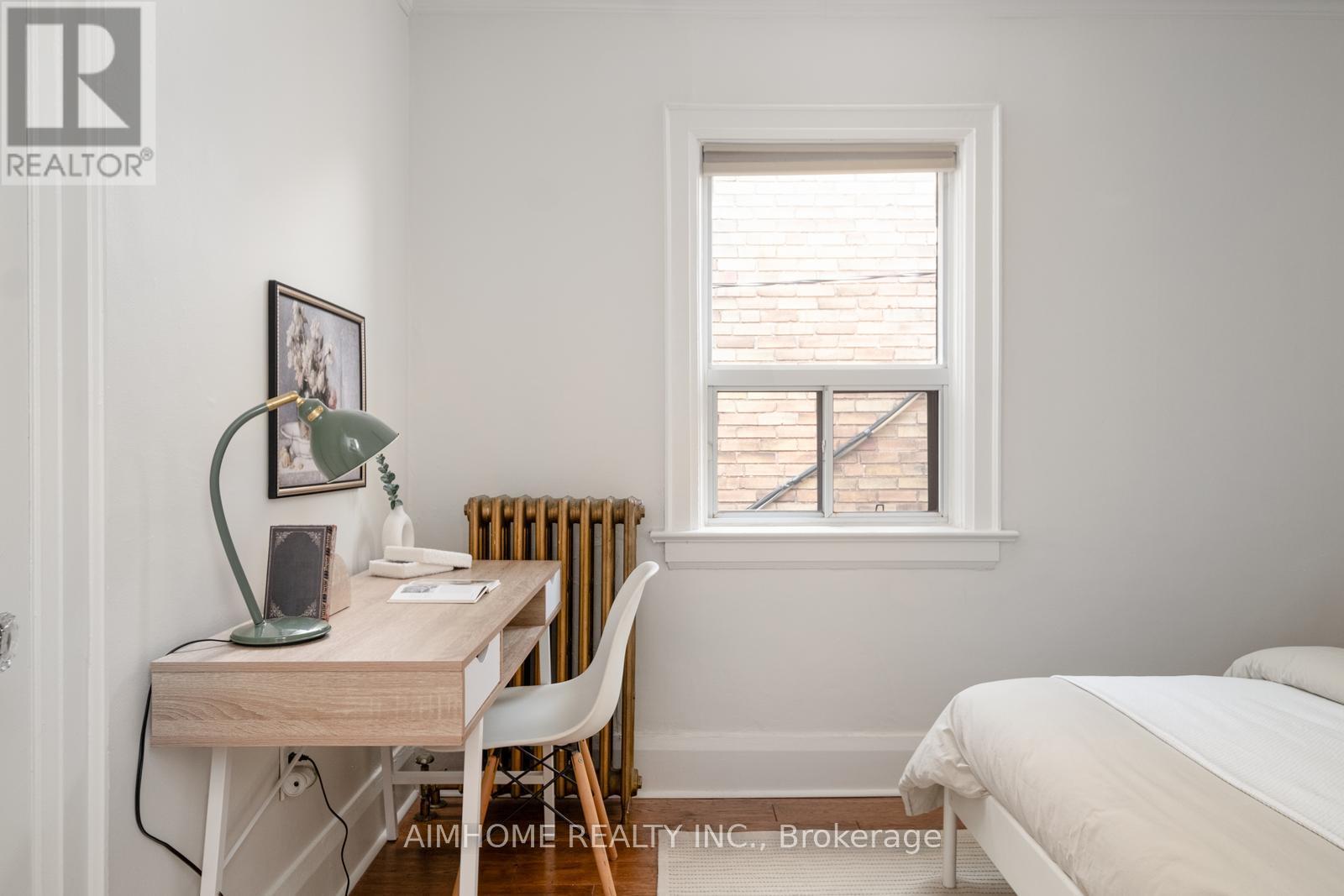 40 Kings Park Boulevard, Toronto, Ontario  M4J 2B8 - Photo 13 - E13529948