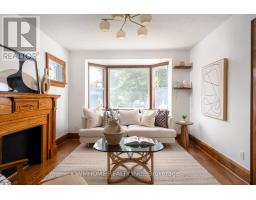 40 KINGS PARK BOULEVARD, Toronto, Ontario