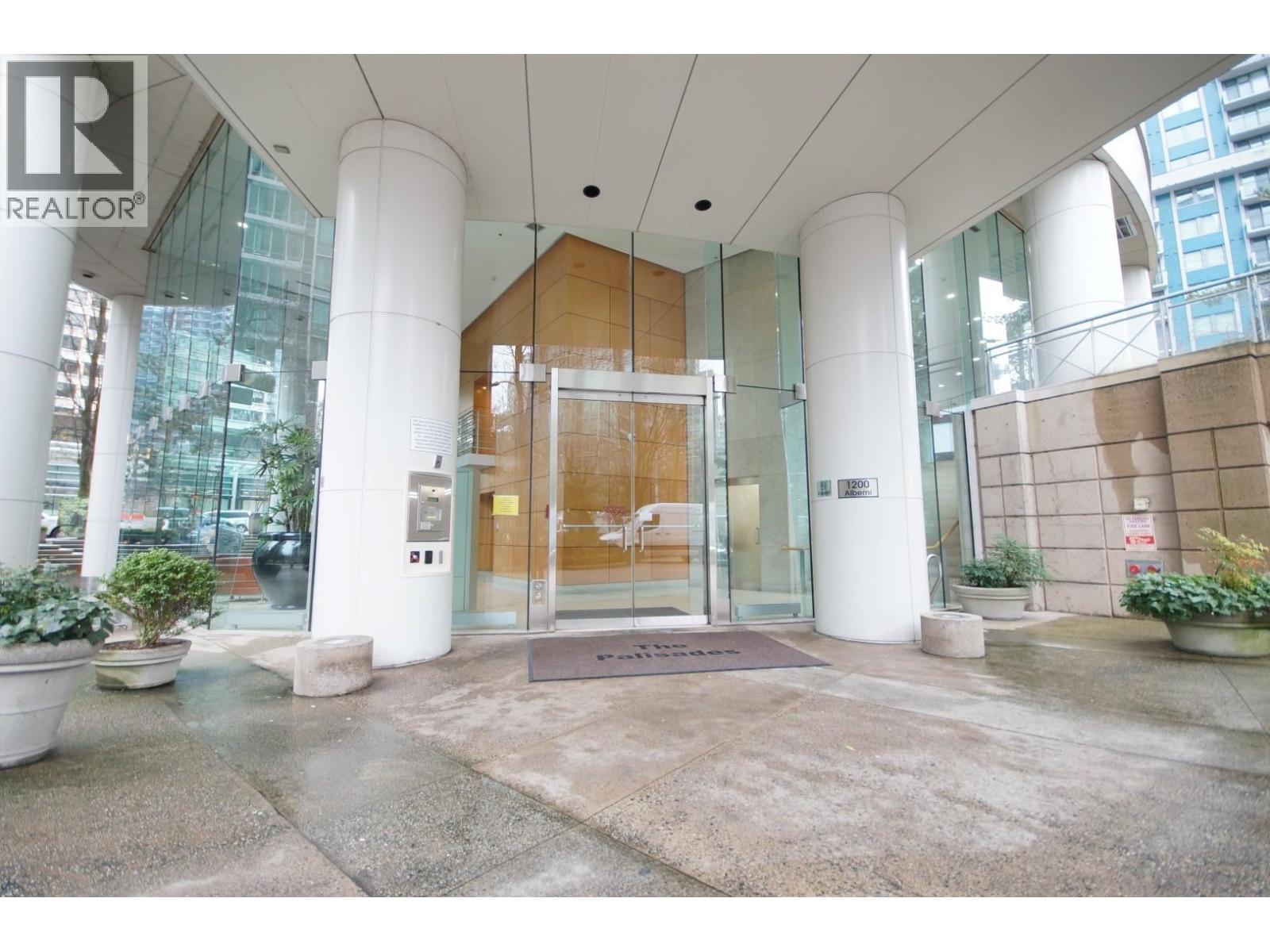 2205 1200 Alberni Street, Vancouver, British Columbia  V6E 1A6 - Photo 1 - R3142945