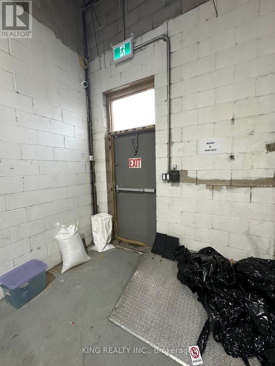 118 - 2465 Cawthra Road, Mississauga, Ontario  L5A 3P2 - Photo 4 - W13529934