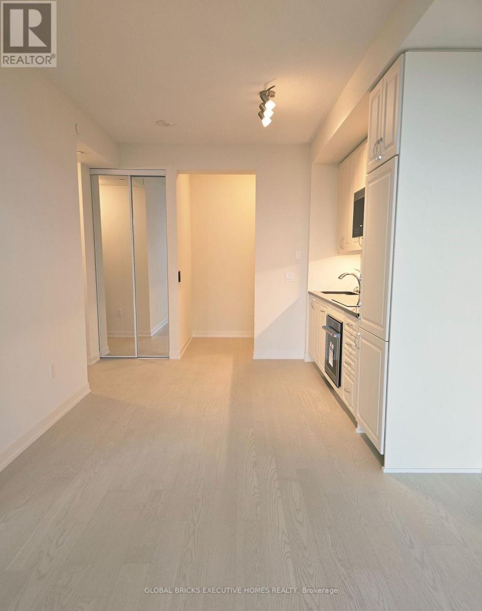 Ph207 - 38 Annie Craig Drive, Toronto, Ontario M8V 0G9 - Photo 5 - W13529944
