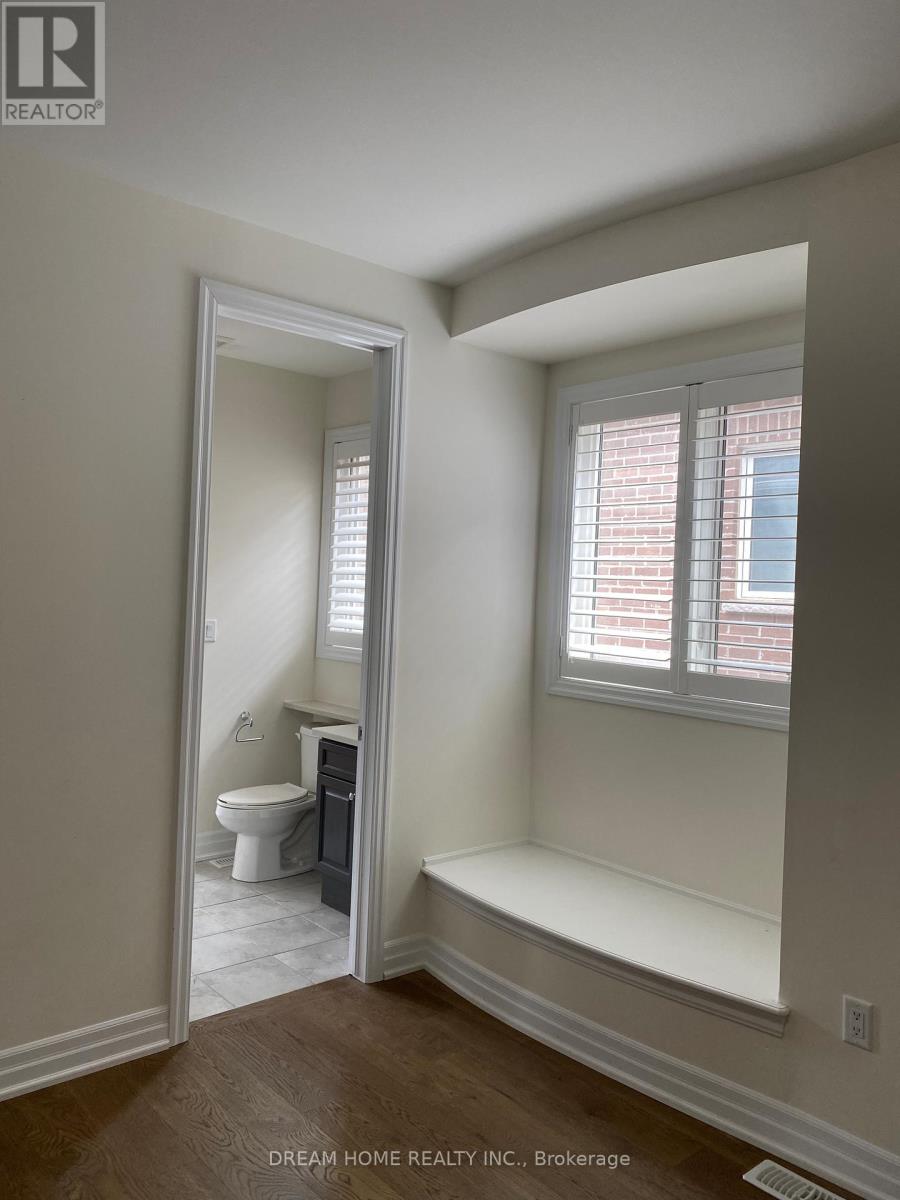 429 Ginger Gate, Oakville, Ontario L4E 1N2 - Photo 15 - W13529980