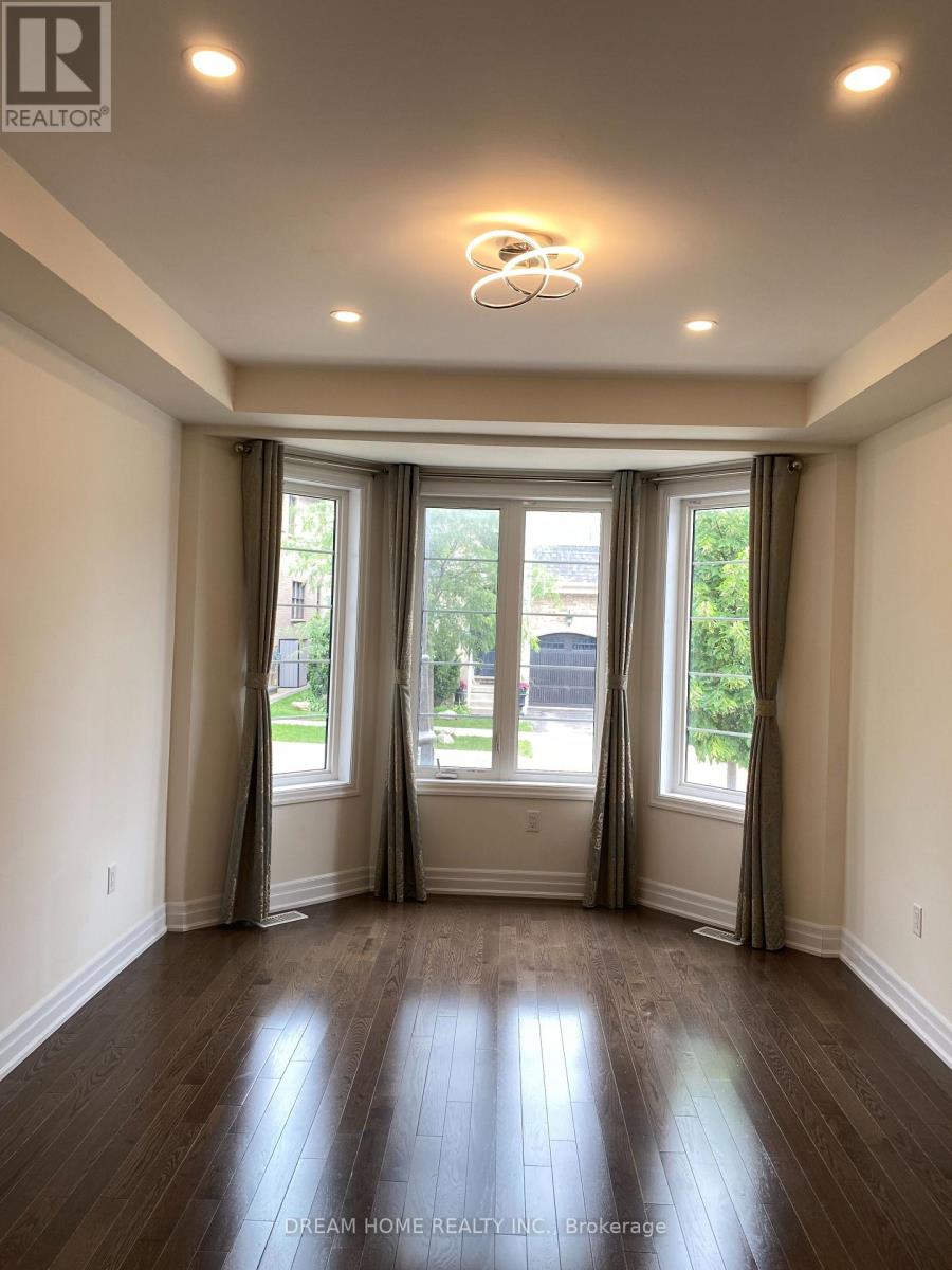 429 Ginger Gate, Oakville, Ontario L4E 1N2 - Photo 3 - W13529980