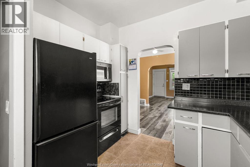 1274 Windermere, Windsor, Ontario  N8Y 3E8 - Photo 13 - 26016086