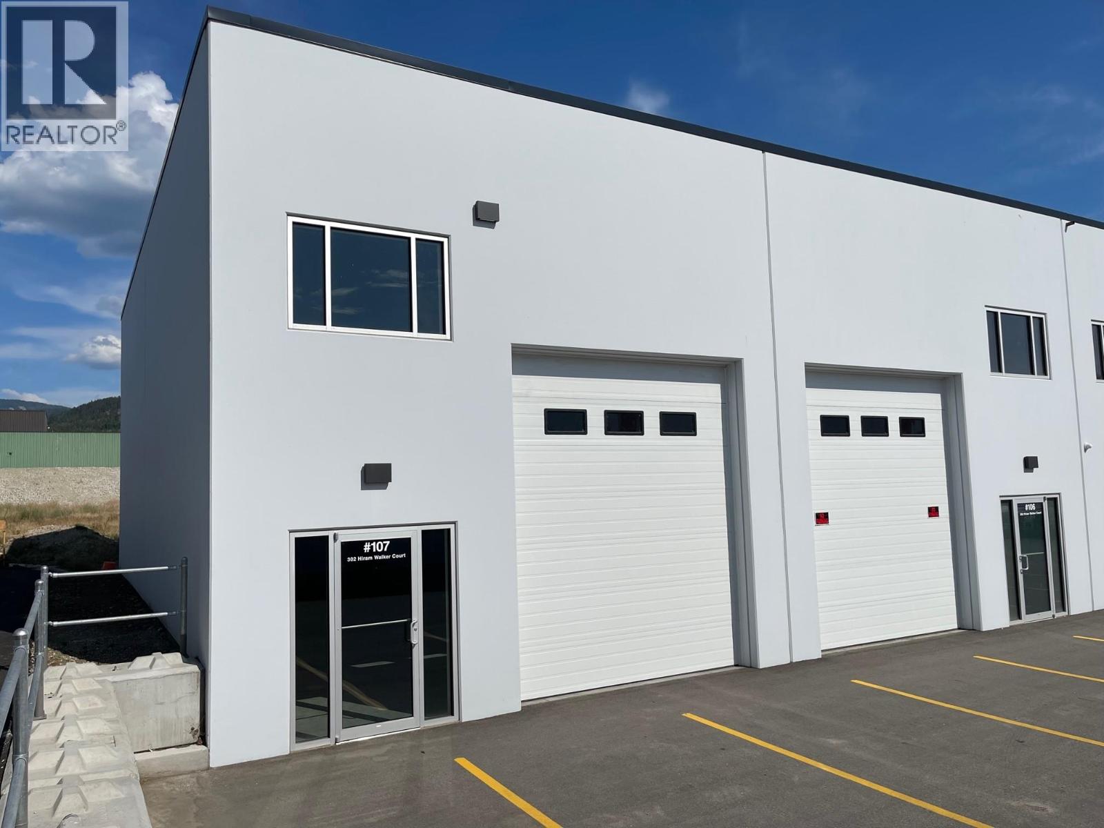 302 Hiram Walker Court Unit# 107, Kelowna, British Columbia  V4V 0B2 - Photo 3 - 10359392
