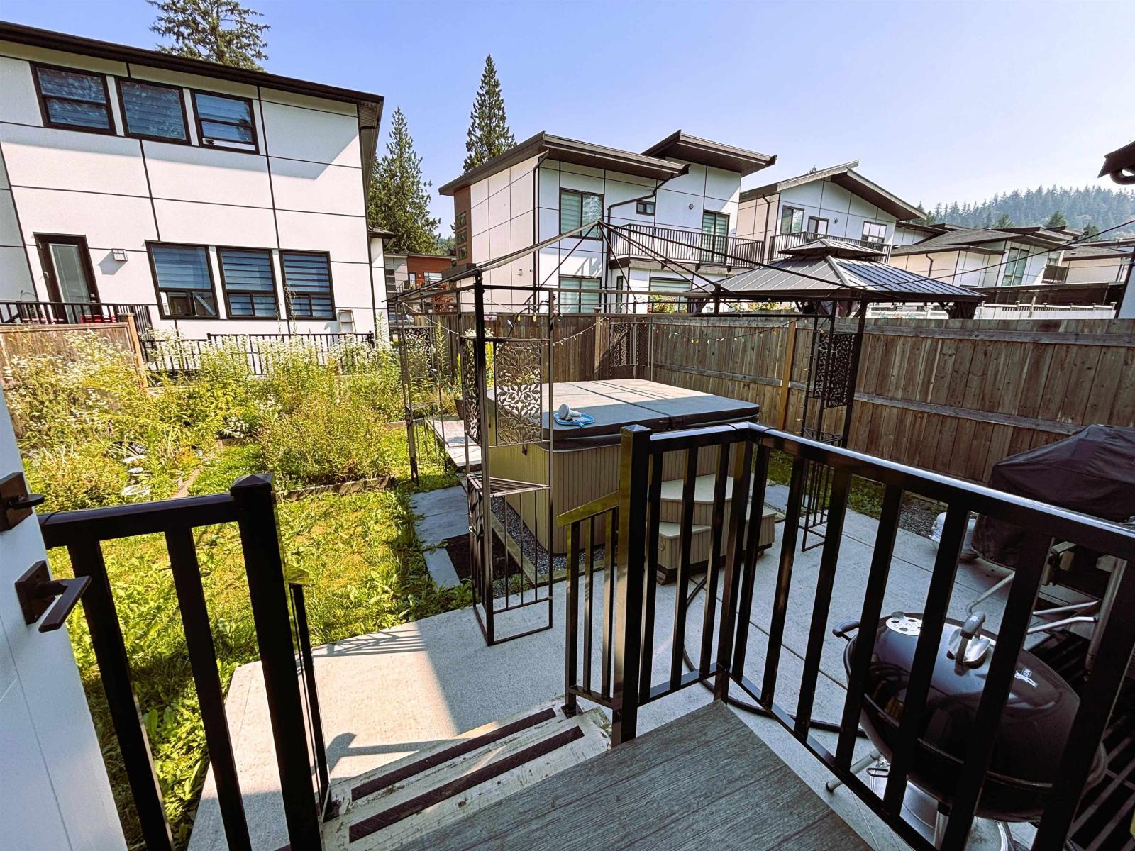 Listing image 11