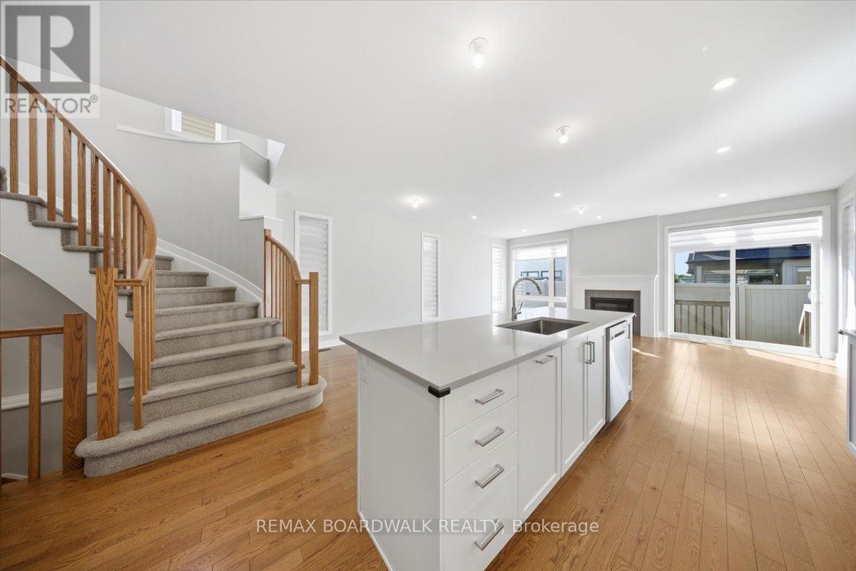 54 Thunderbolt Street, Ottawa, Ontario  K2S 1E7 - Photo 10 - X13530022