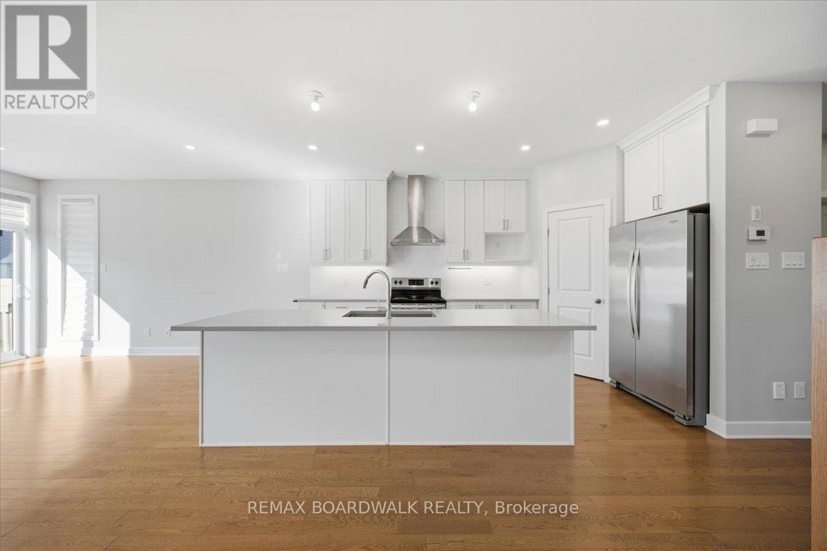 54 Thunderbolt Street, Ottawa, Ontario  K2S 1E7 - Photo 11 - X13530022
