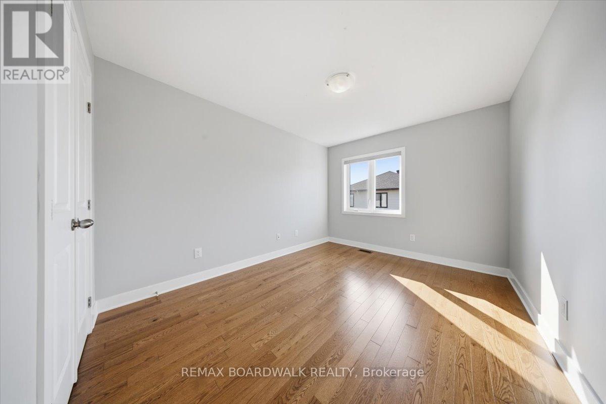 54 Thunderbolt Street, Ottawa, Ontario  K2S 1E7 - Photo 20 - X13530022