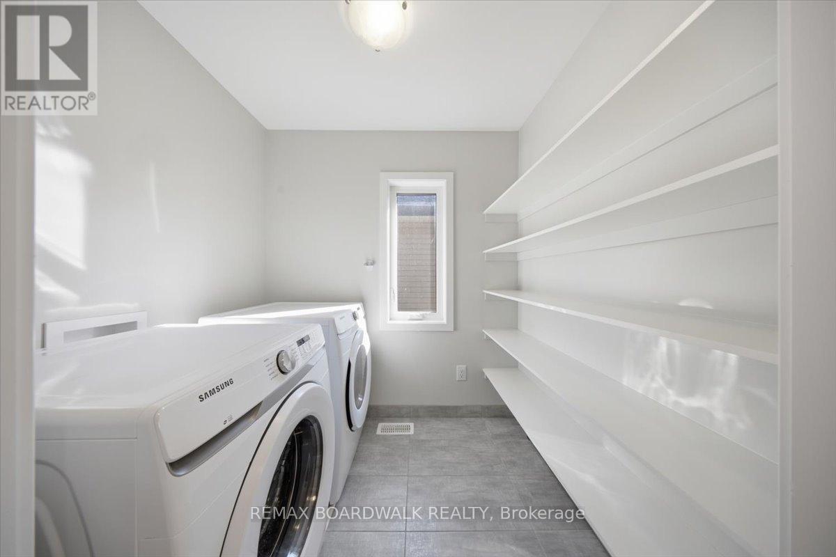 54 Thunderbolt Street, Ottawa, Ontario  K2S 1E7 - Photo 23 - X13530022