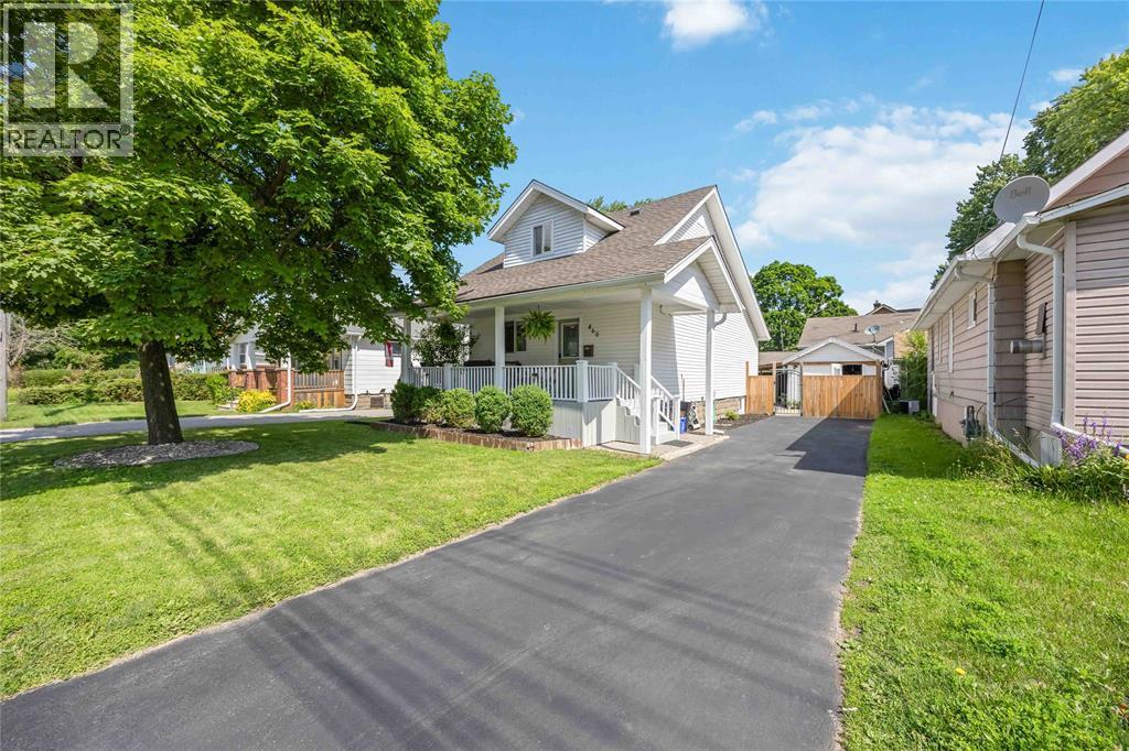 460 London Road, Sarnia photo 2