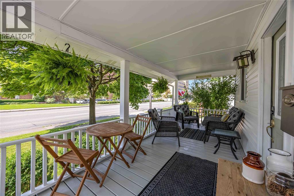 460 London Road, Sarnia photo 4