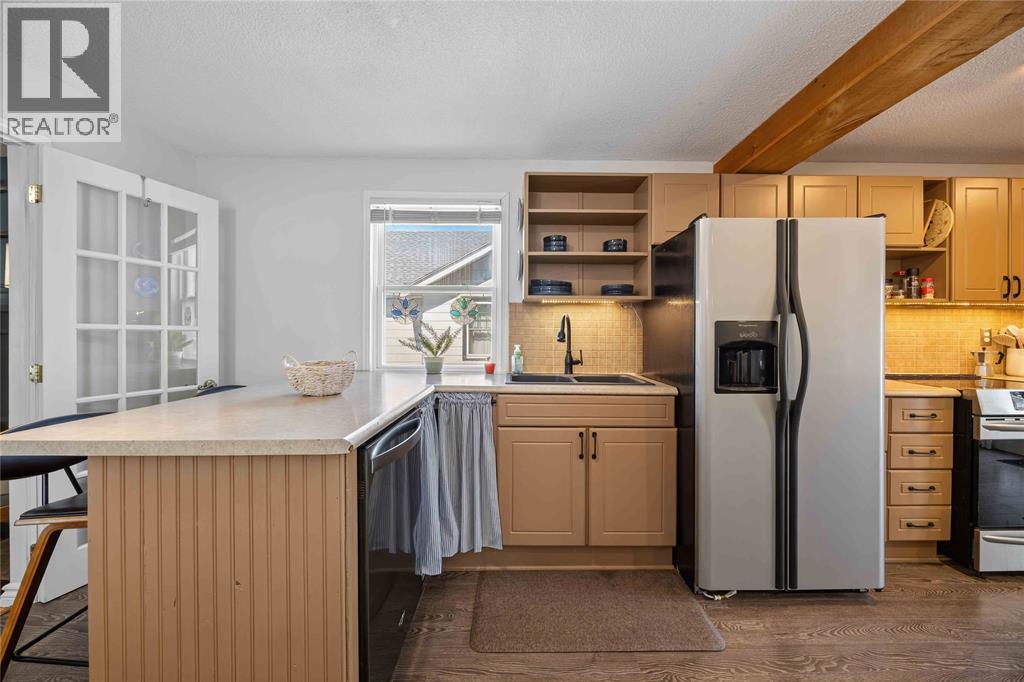 460 London Road, Sarnia photo 9