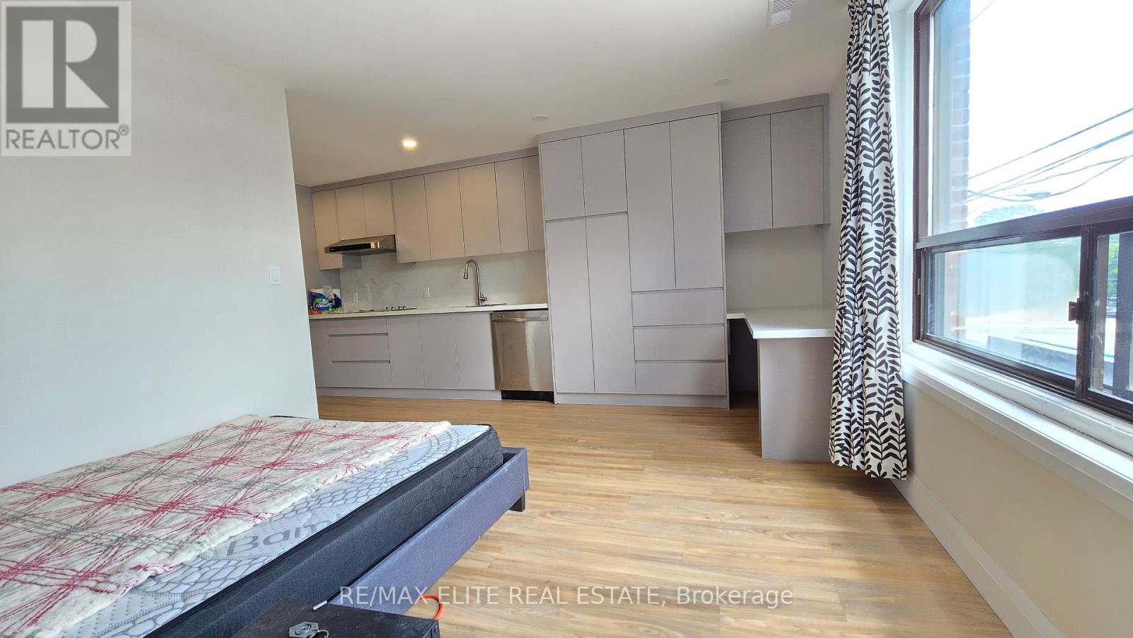 2A - 10 MIMICO AVENUE, toronto (mimico), Ontario