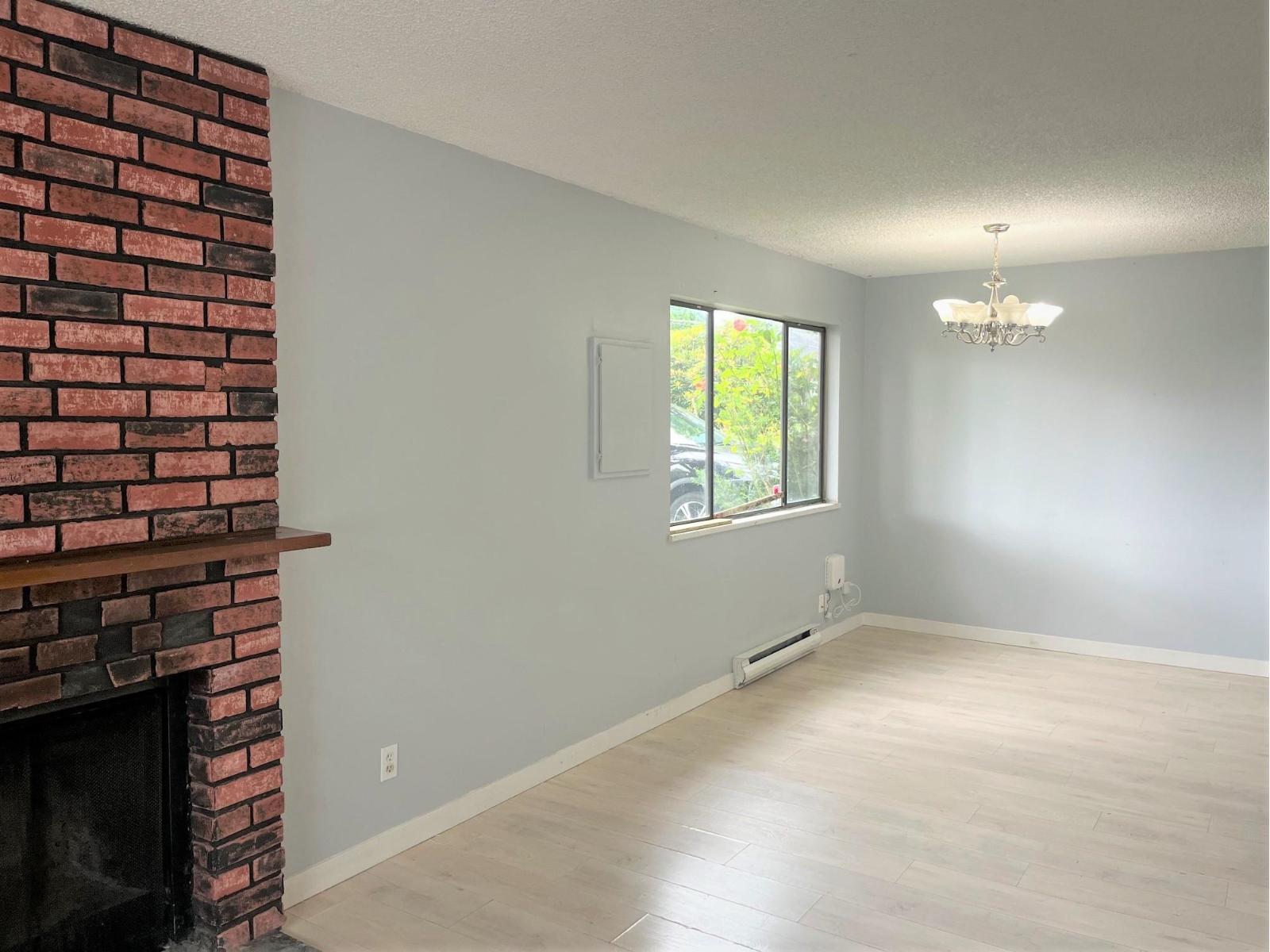 11859 89a Avenue, Delta, British Columbia  V4C 3G8 - Photo 3 - R3141129