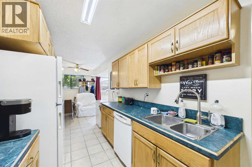 11440 Elbow Drive SW, Calgary, Alberta  T2W 2E6 - Photo 26 - A2326477
