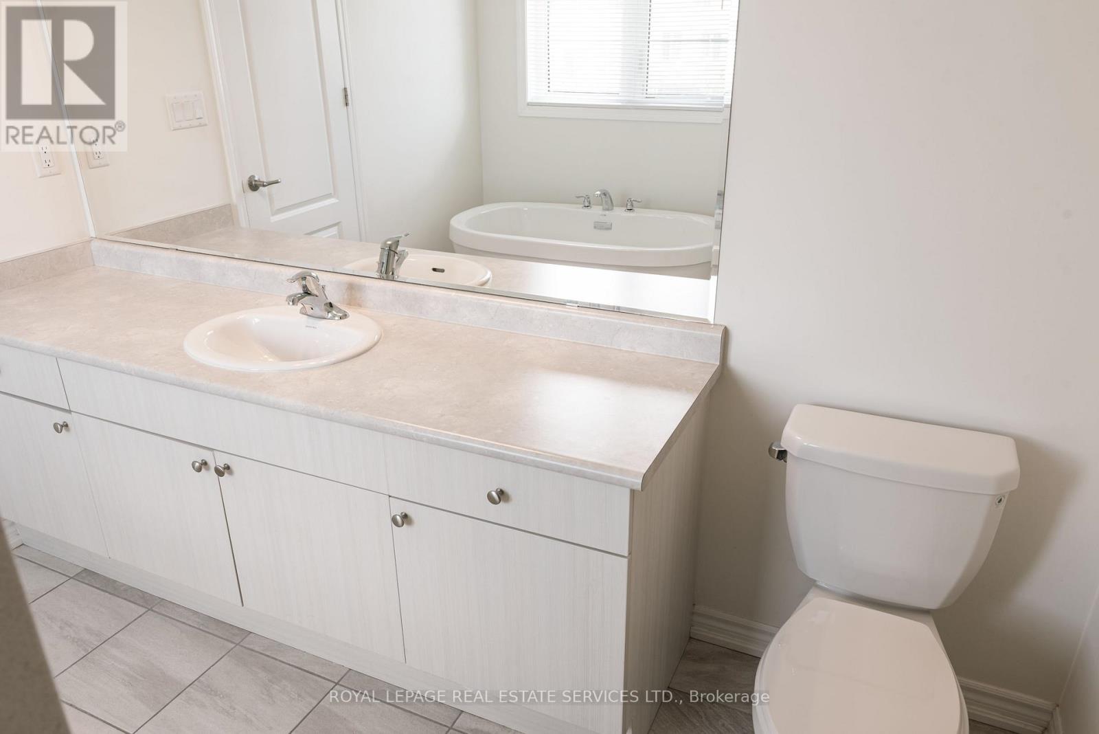 Upper - 74 Faust Ridge, Vaughan, Ontario L4H 4T1 - Photo 13 - N13529856