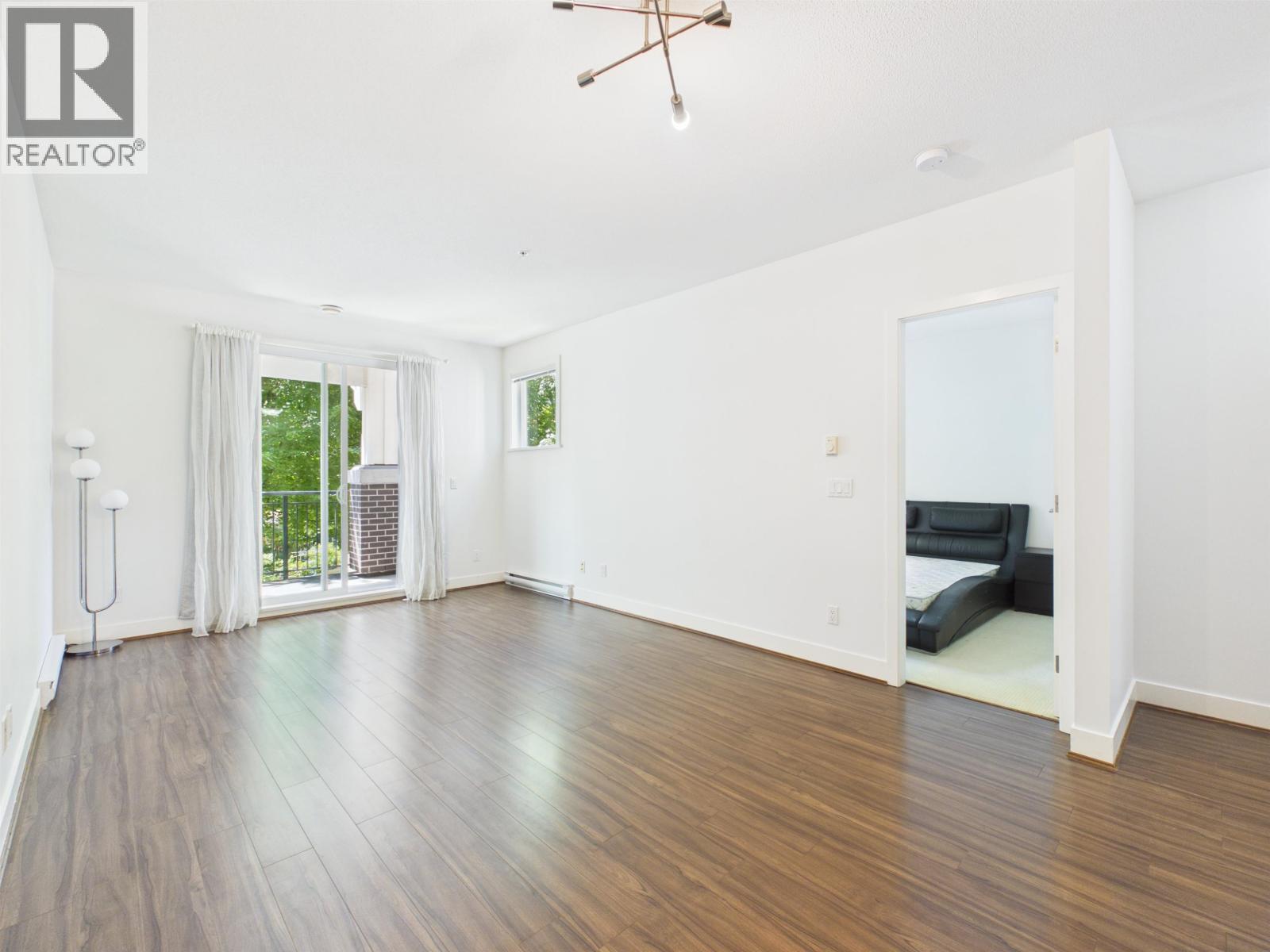 224 5788 Sidley Street, Burnaby, British Columbia  V5J 0E4 - Photo 5 - R3143274