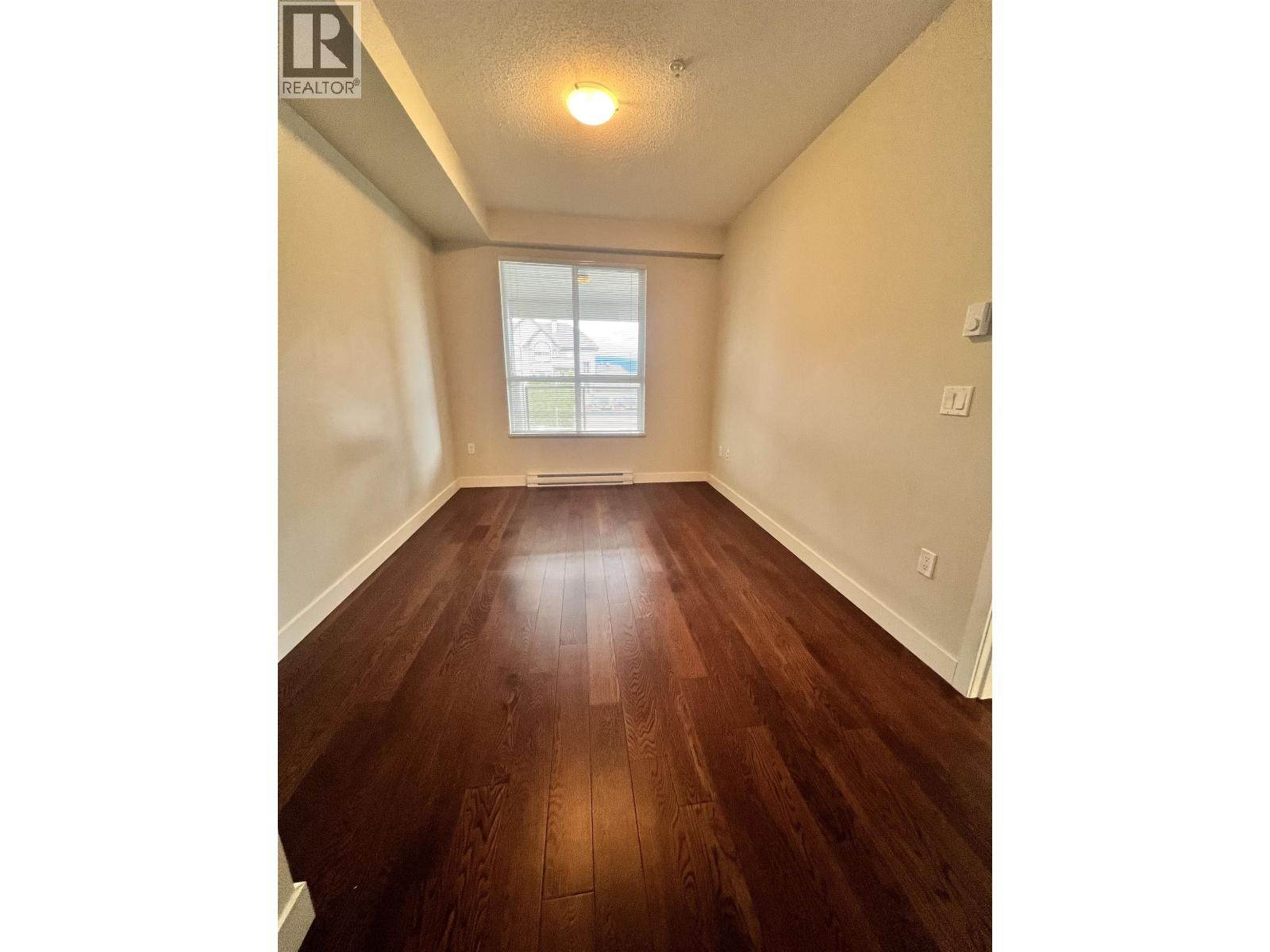302 12409 Harris Road, Pitt Meadows, British Columbia V3Y 0E7 - Photo 6 - R3143278