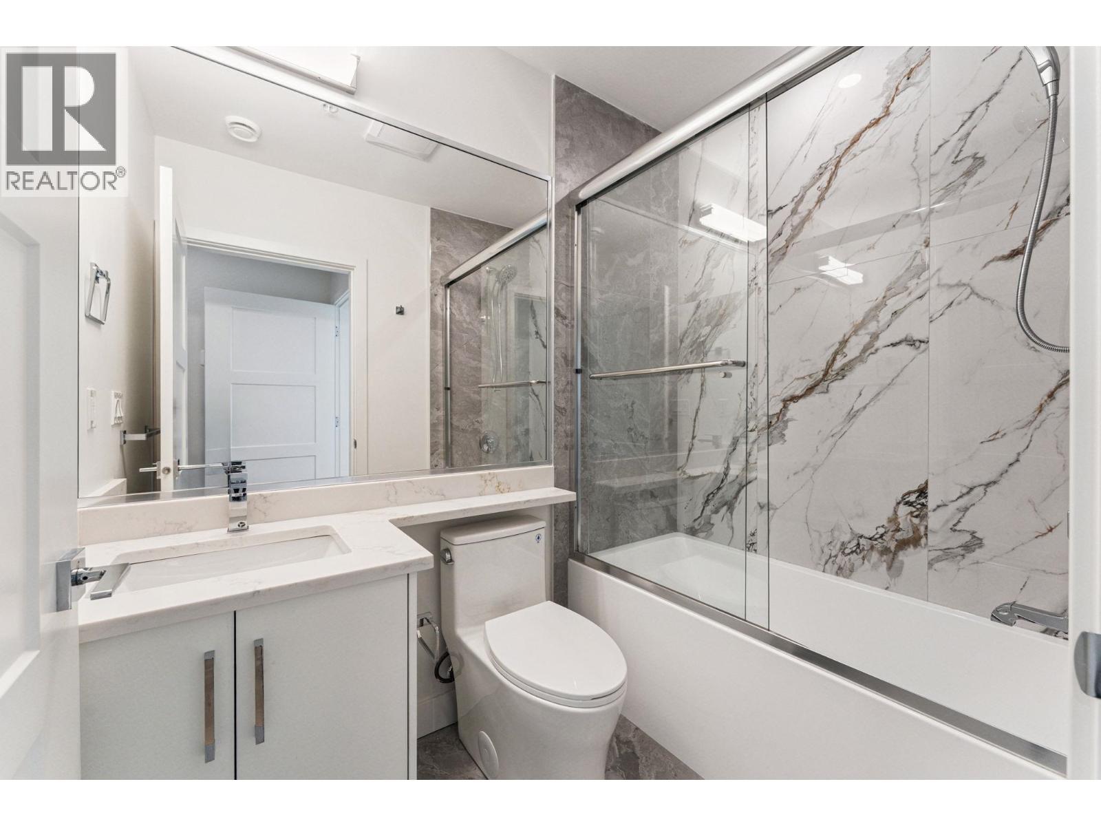844 St. Denis Avenue, North Vancouver, British Columbia  V7J 2G4 - Photo 19 - R3143289