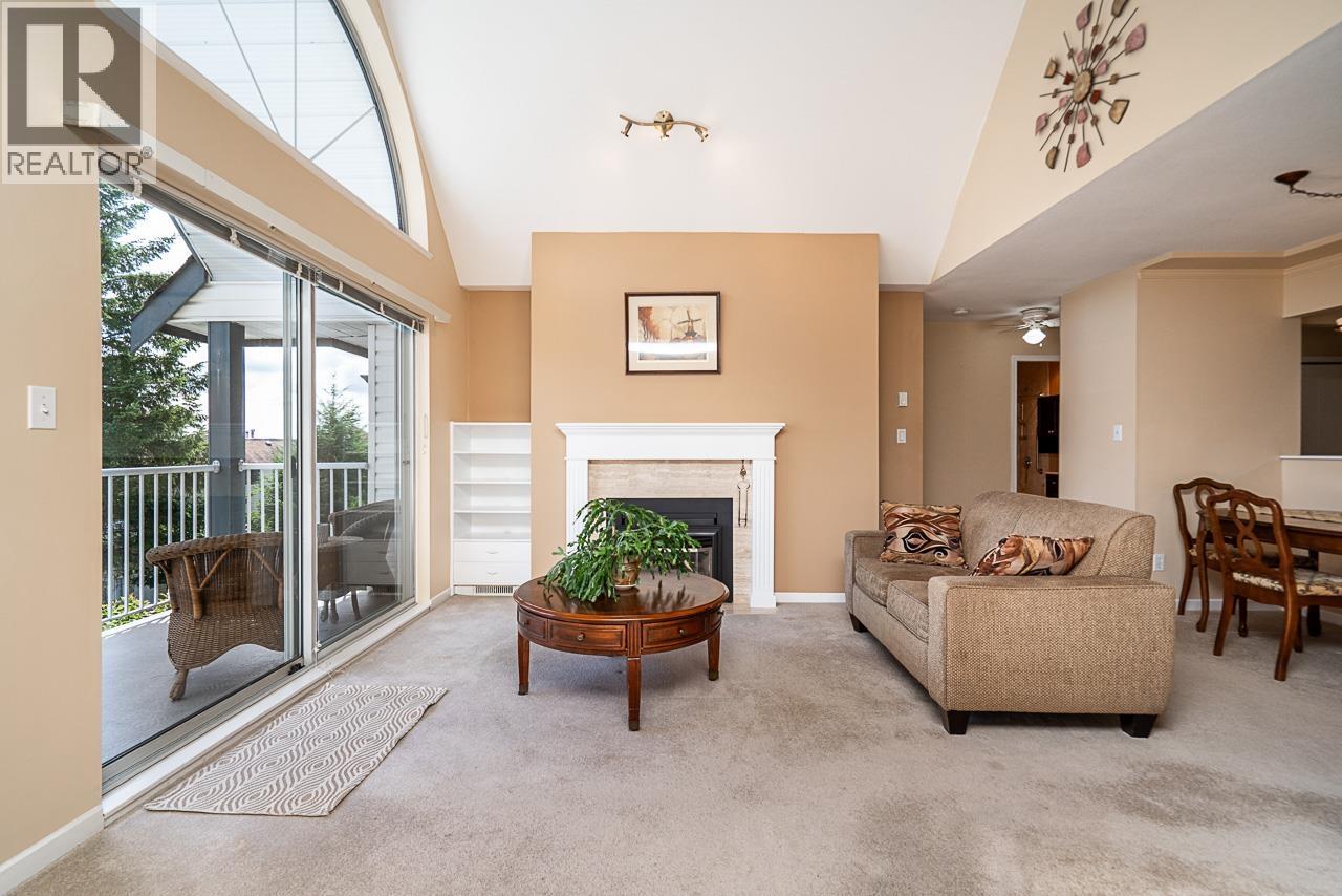 302 11601 227 Street, Maple Ridge, British Columbia  V2X 0J7 - Photo 4 - R3143297
