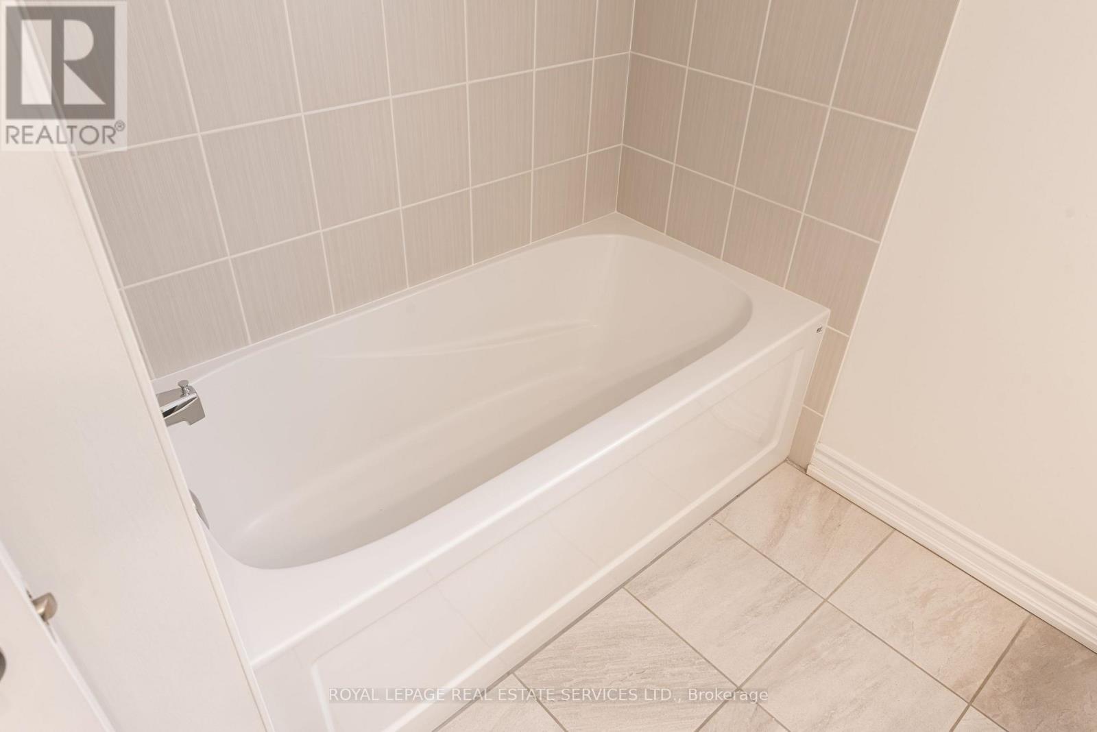 Upper - 74 Faust Ridge, Vaughan, Ontario L4H 4T1 - Photo 19 - N13529856