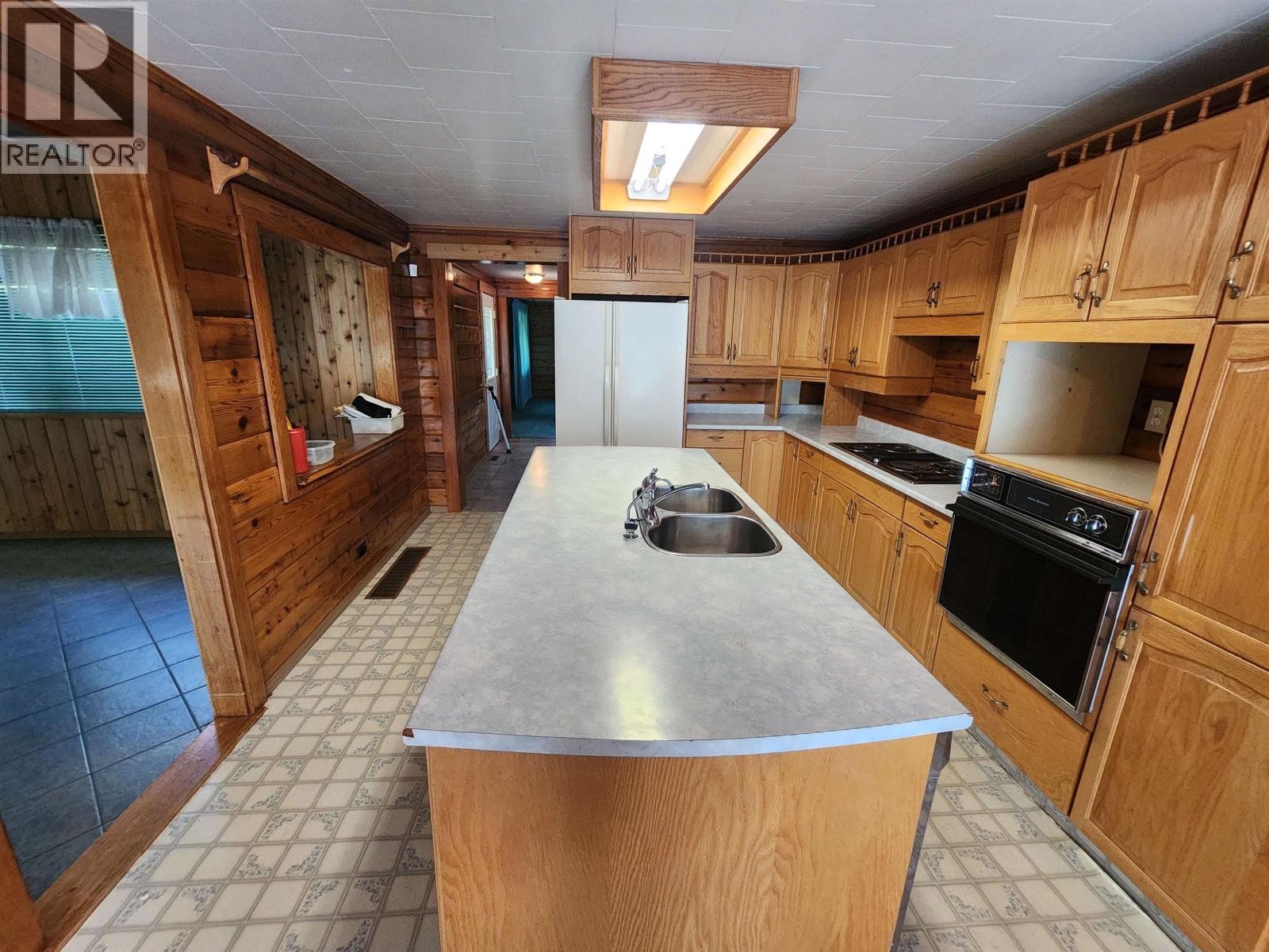 15910 S 97 Highway, Prince George, British Columbia  V2N 5Y3 - Photo 2 - R3143263