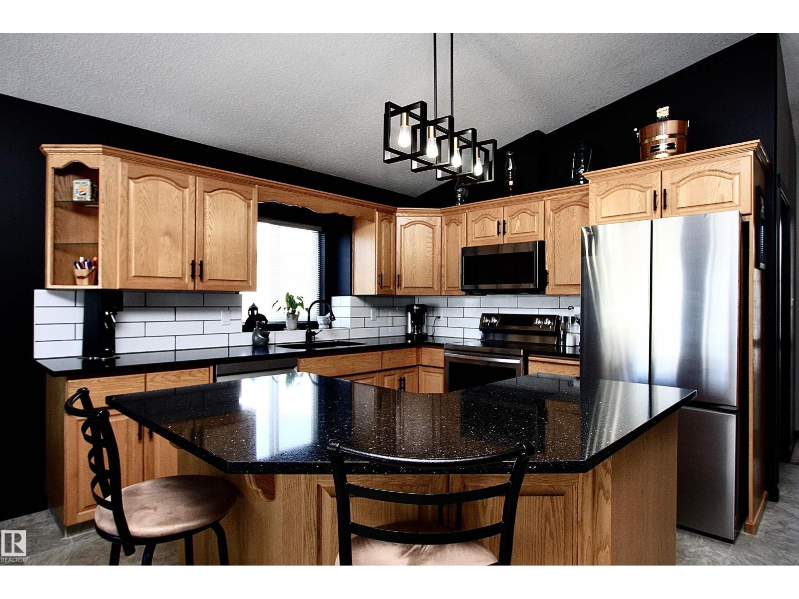 310b Edgewood Cl, Camrose, Alberta  T4V 4P9 - Photo 5 - E4497381