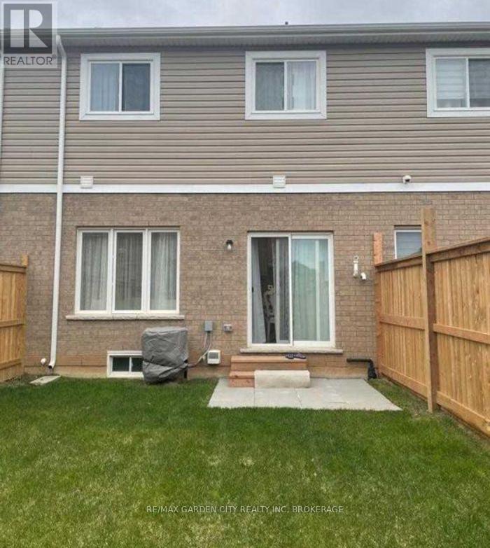5 Lymburner Street, Pelham, Ontario  L3B 5N5 - Photo 13 - X13529614