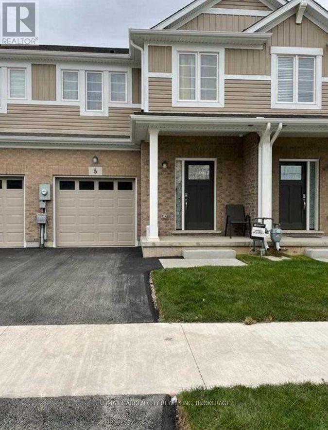 5 Lymburner Street, Pelham, Ontario  L3B 5N5 - Photo 2 - X13529614