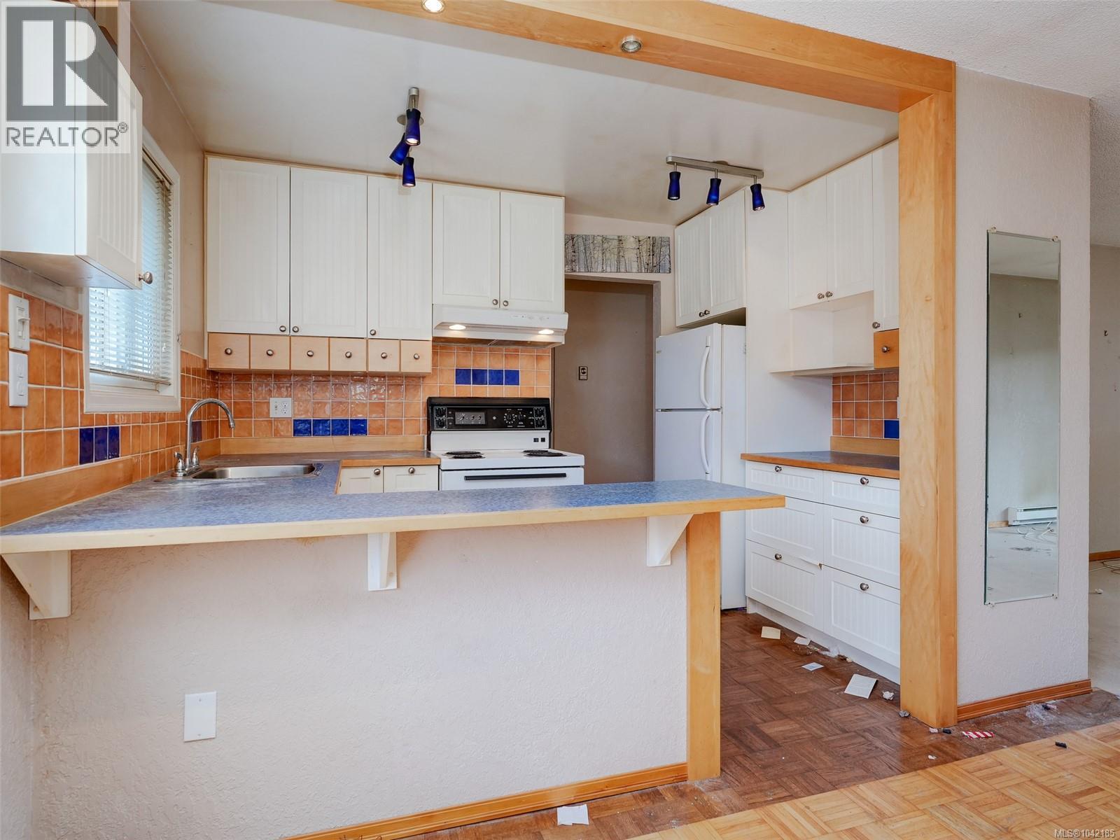 13 2045 Gatewood Rd — photo 14